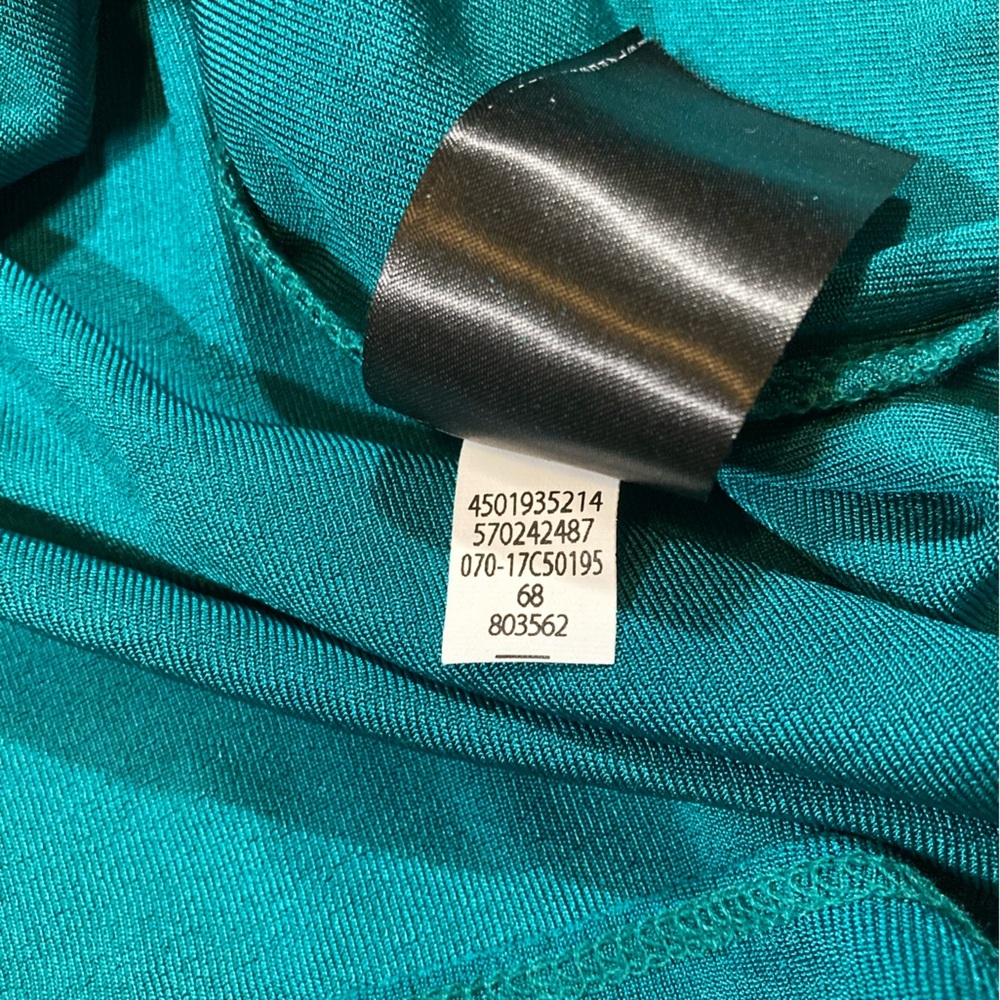 Chico’s Traveler Top V Neck Flutter Sleeve Tapestry Teal Size 2 - Picture 8 of 9